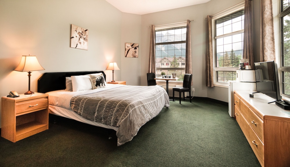 Mountain View Inn 24/62