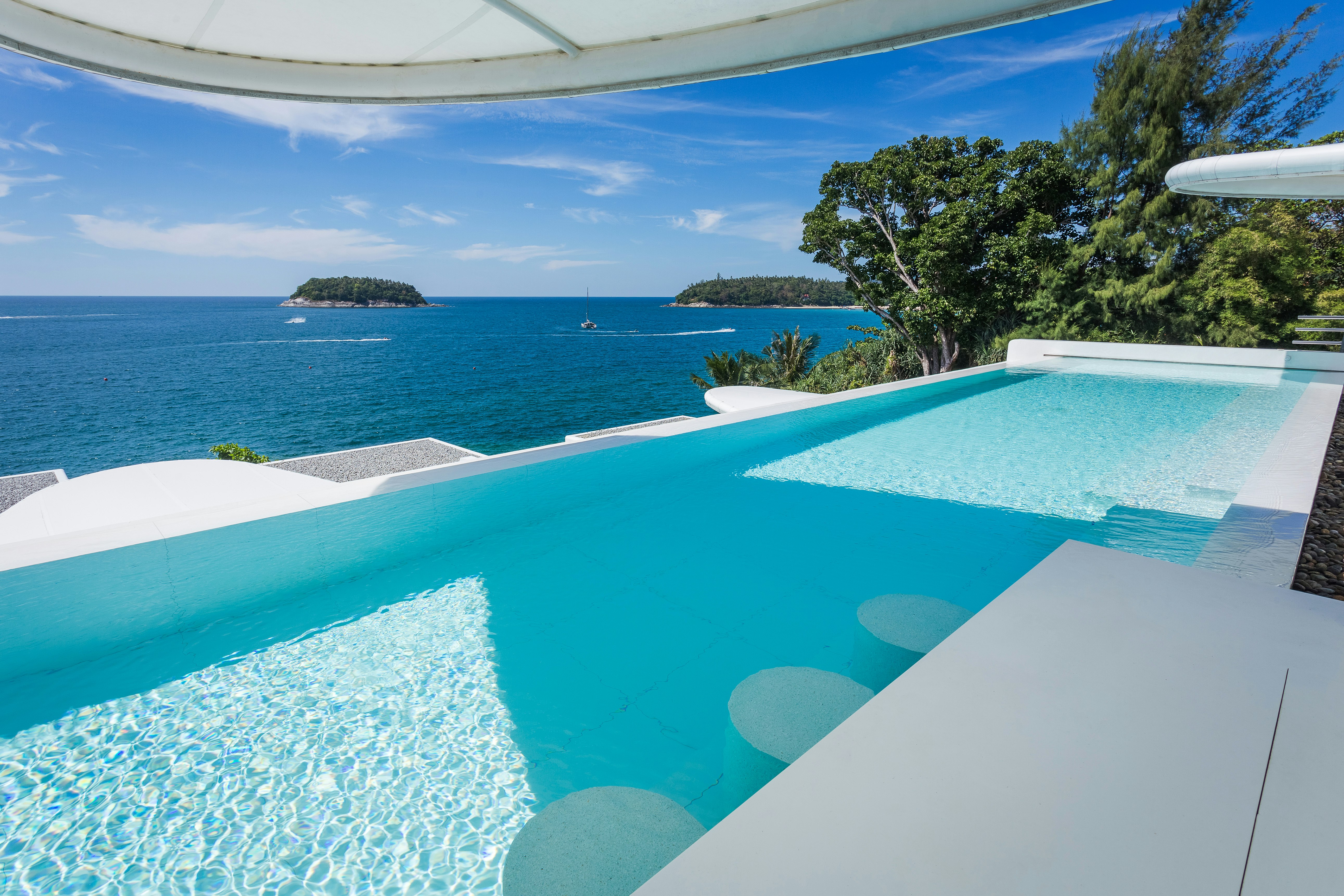 4 Bedrooms, Skypool, Penthouse, Villa