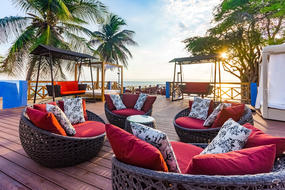 Royal Decameron Indigo Beach Resort and Spa 39/67
