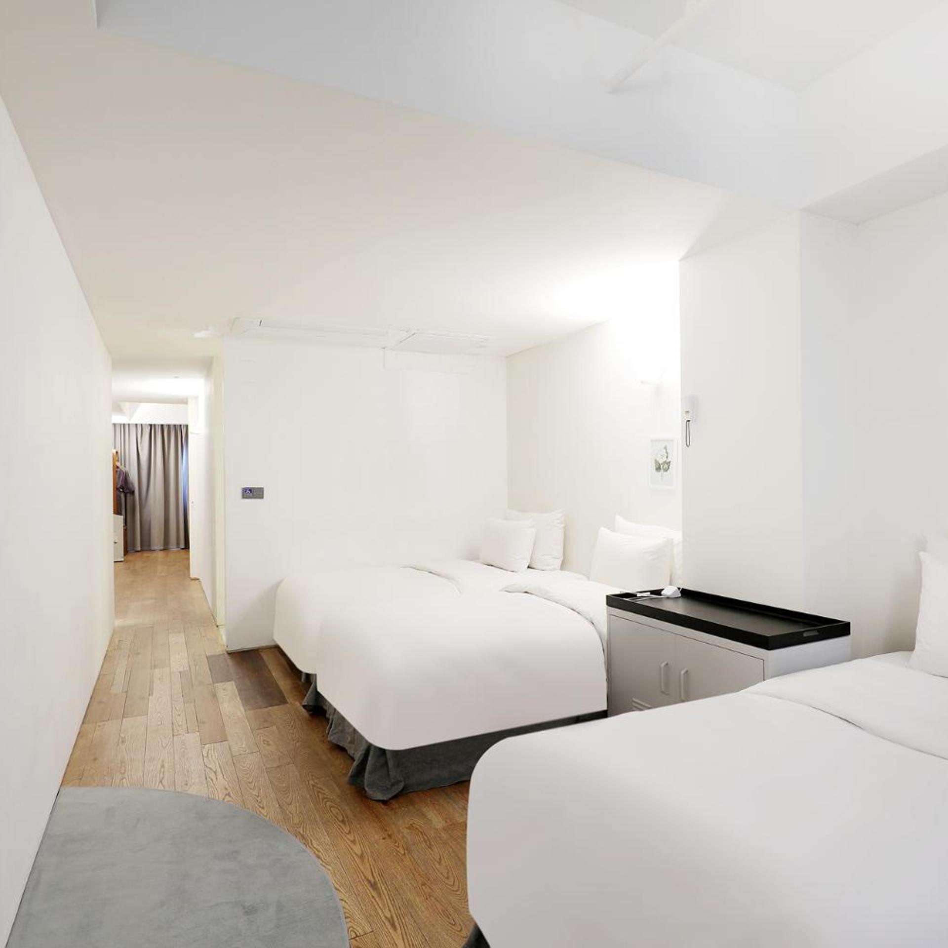 غرفة سوبيريور عائلية بسرير فردي، Hotel 498 3/3