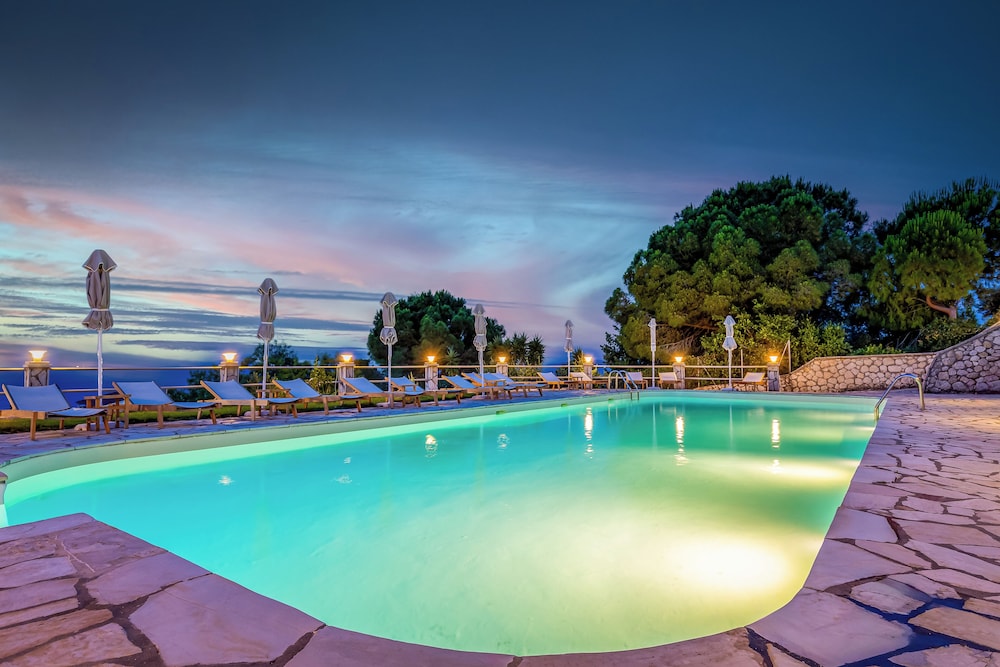 Anasa Corfu 17/50