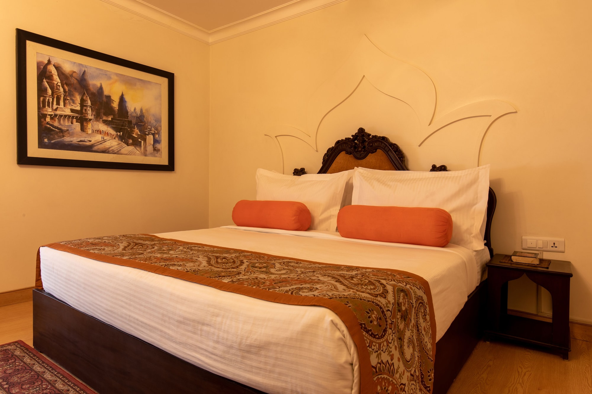 PRESIDENTIAL, SUITE, KING BED