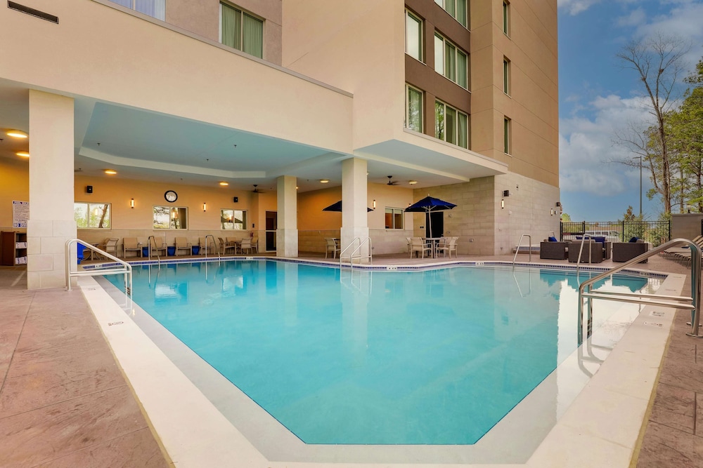 Drury Plaza Hotel Tallahassee 2/50