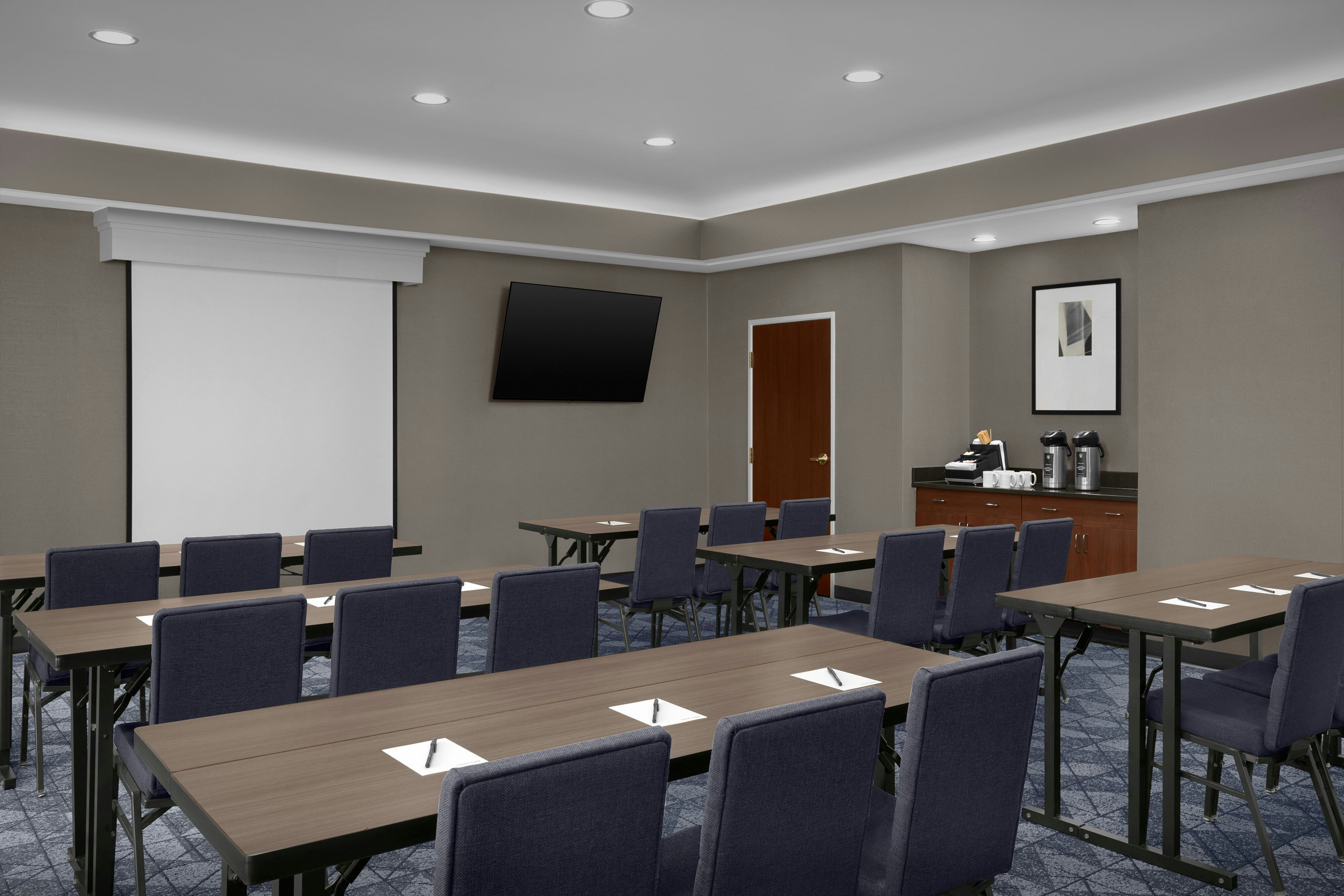 Courtyard by Marriott Dayton Beavercreek 52/61