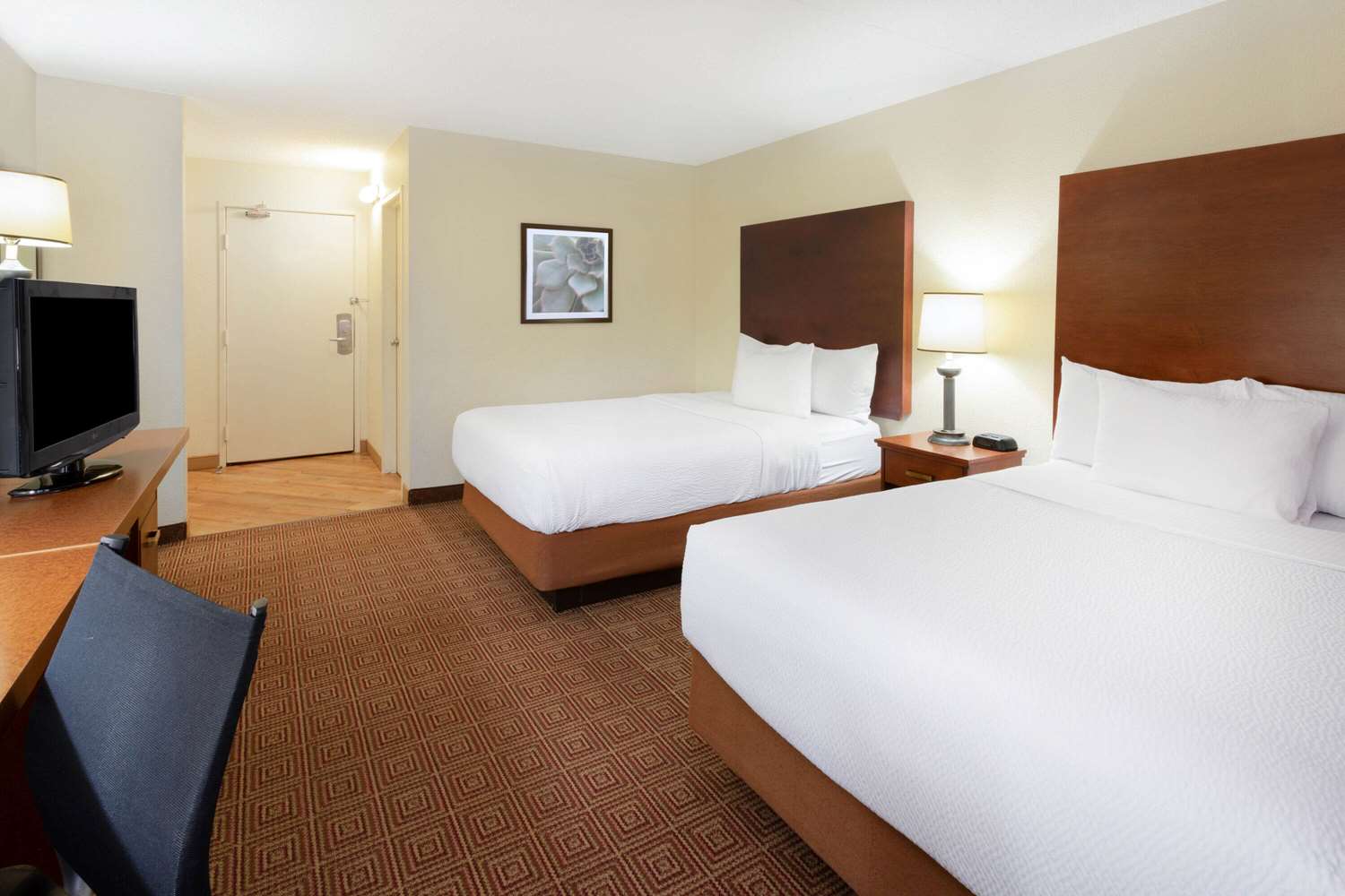 La Quinta Inn by Wyndham Minneapolis Airport Bloomington 23/53