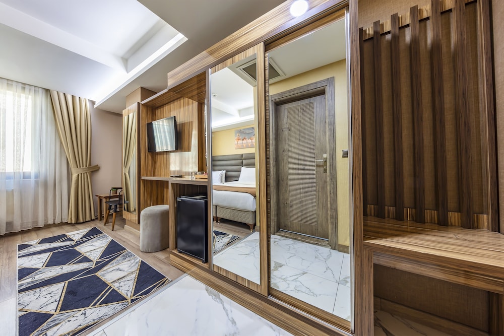 Dem Istanbul Airport Hotel 32/52