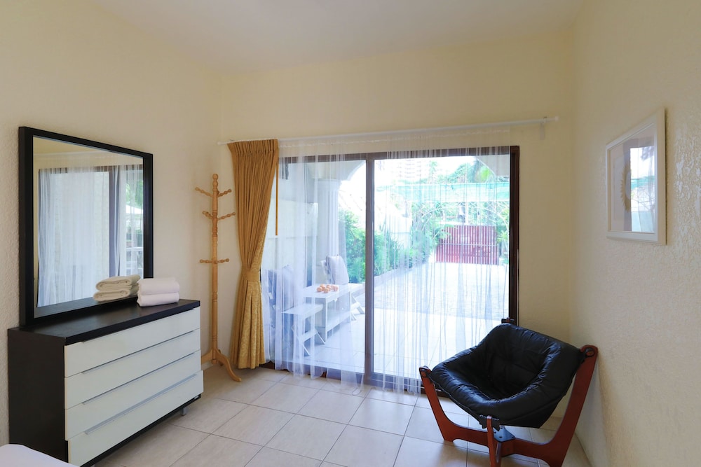 Grand Siam Villa Pattaya 54/76