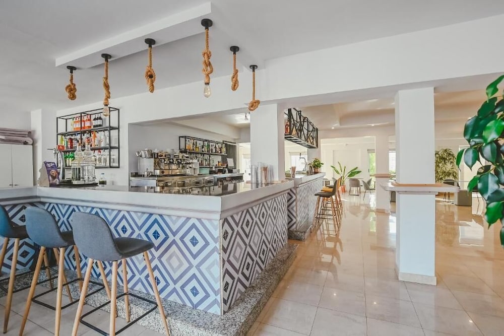 Hotel Lliteras 7/104