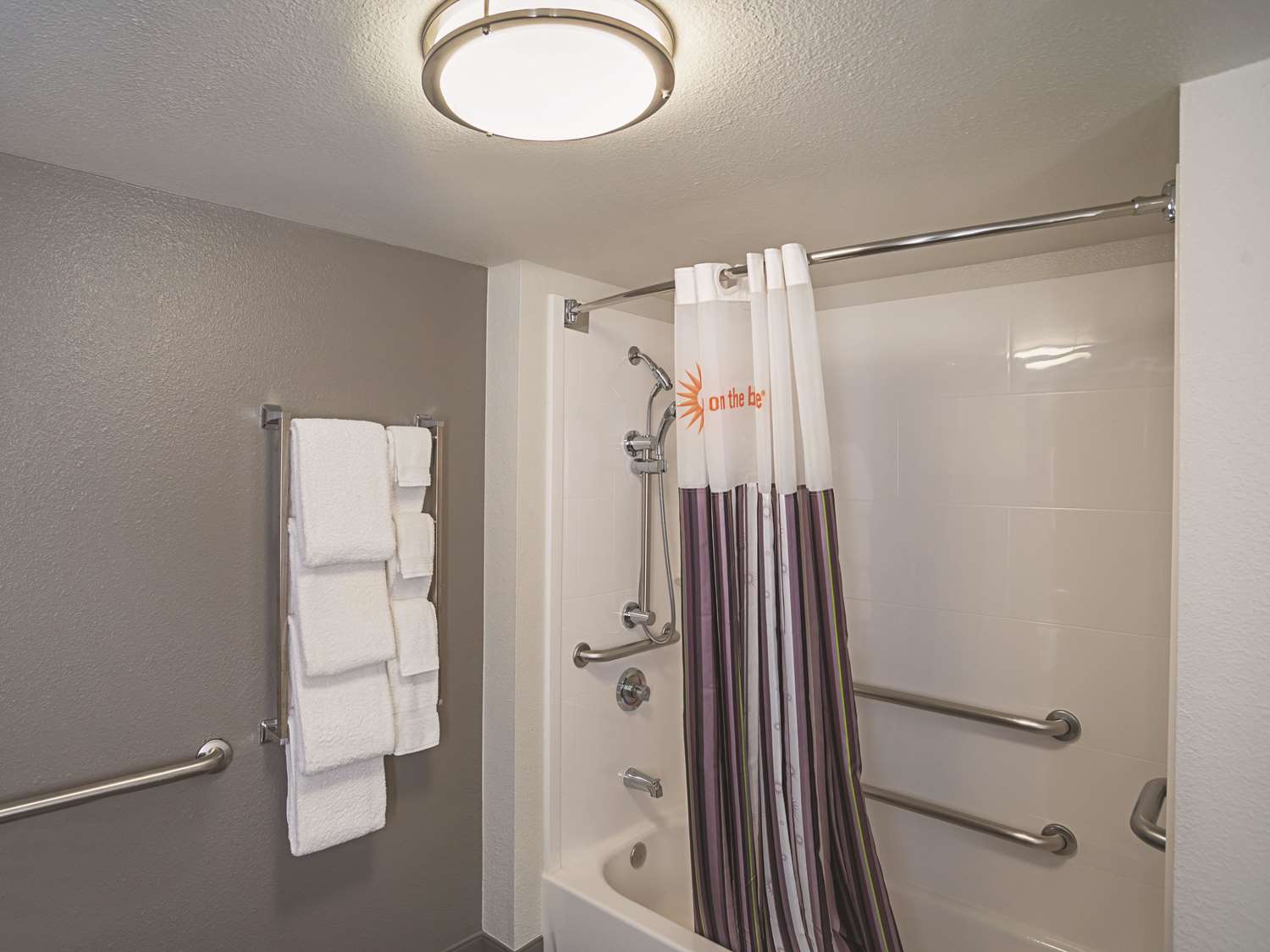 La Quinta Inn & Suites by Wyndham Flagstaff 49/51
