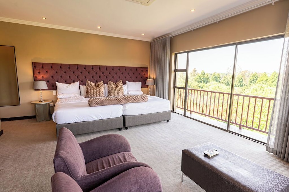 غرفة ديلوكس بسريرين كينج بإطلالة على البحيرة، St Andrews Signature Hotel Spa 5/10
