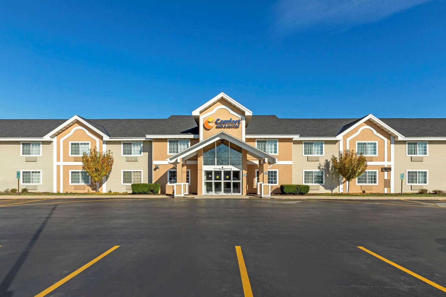 Comfort Inn Suites Jackson West Bend 36/38
