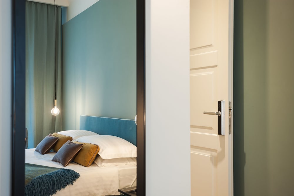 Lorena Suites & Apartments 40/61
