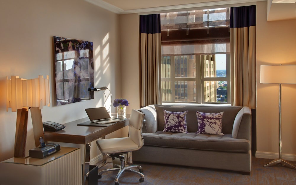 Kimpton Hotel Palomar Philadelphia 44/83
