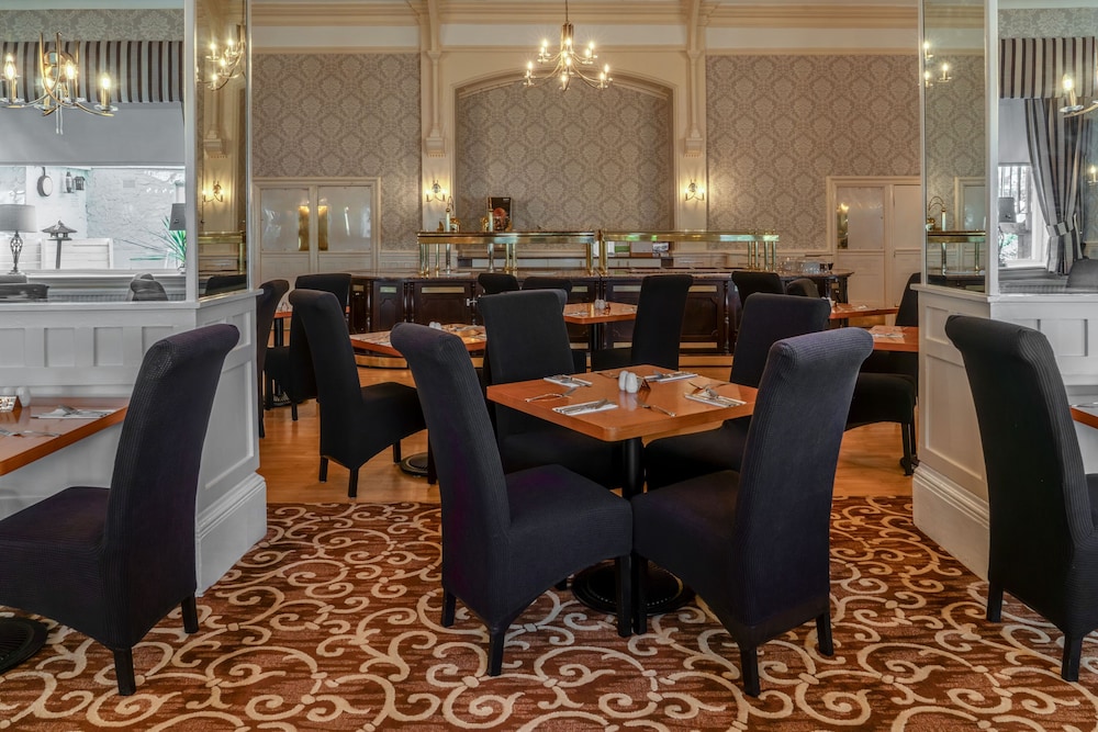 Clifton Hotel Scarborough 33/50