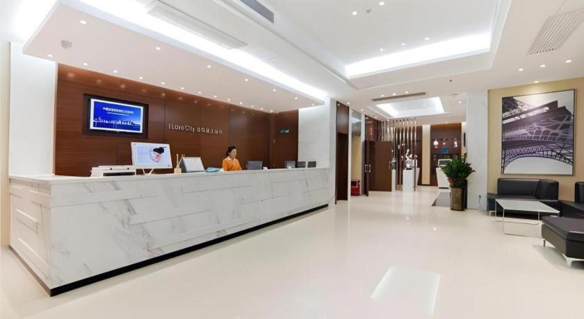 City Comfort Inn (Maoming High Speed Railway Station Wenming Road) 16/57