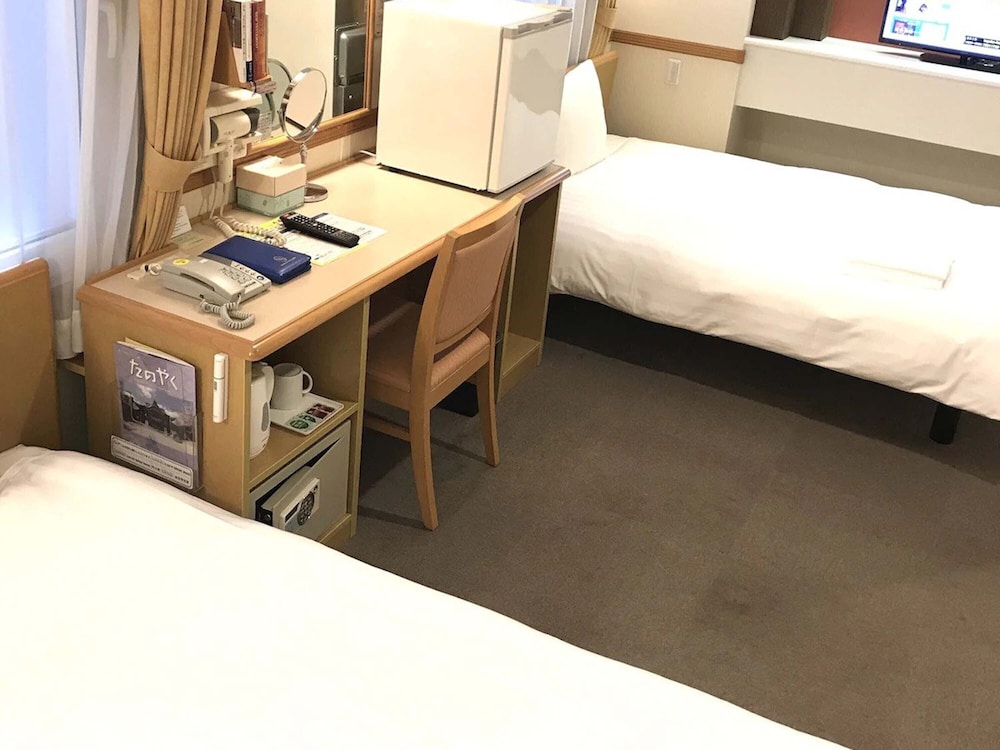 Toyoko Inn Yokohama Tsurumi Eki Higashi Guchi 14/60