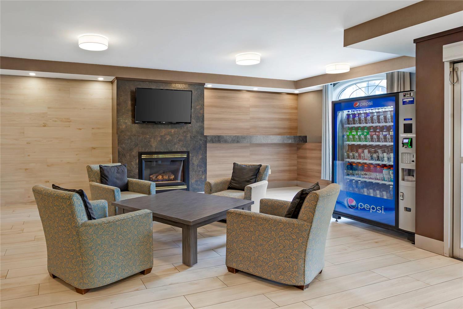 Quality Inn & Suites Oakville 20/26