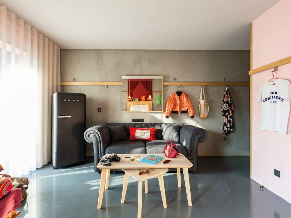 MOB HOTEL LYON CONFLUENCE 36/64