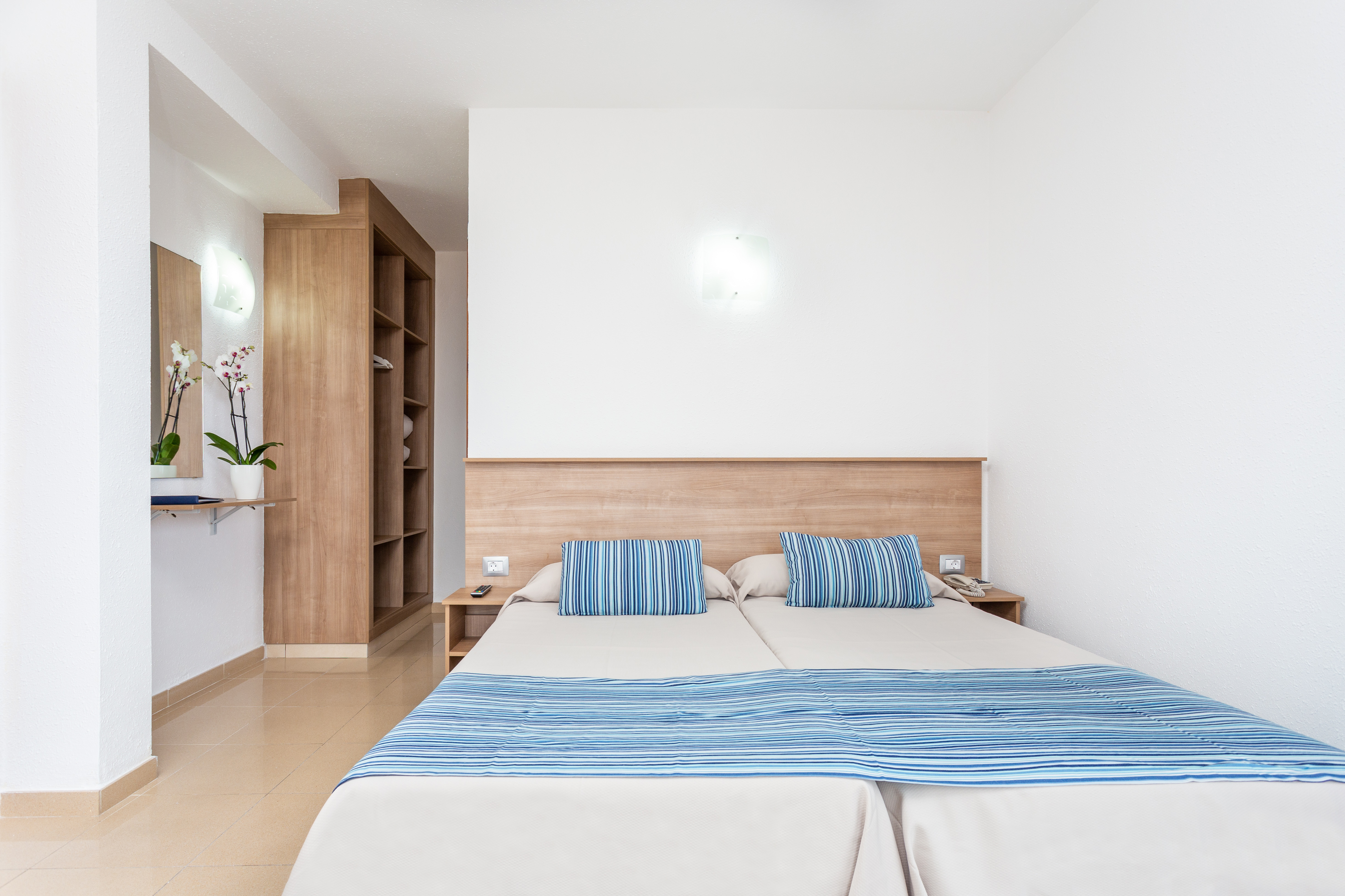 Room at Hotel Globales Acuario, PUERTO DE LA CRUZ