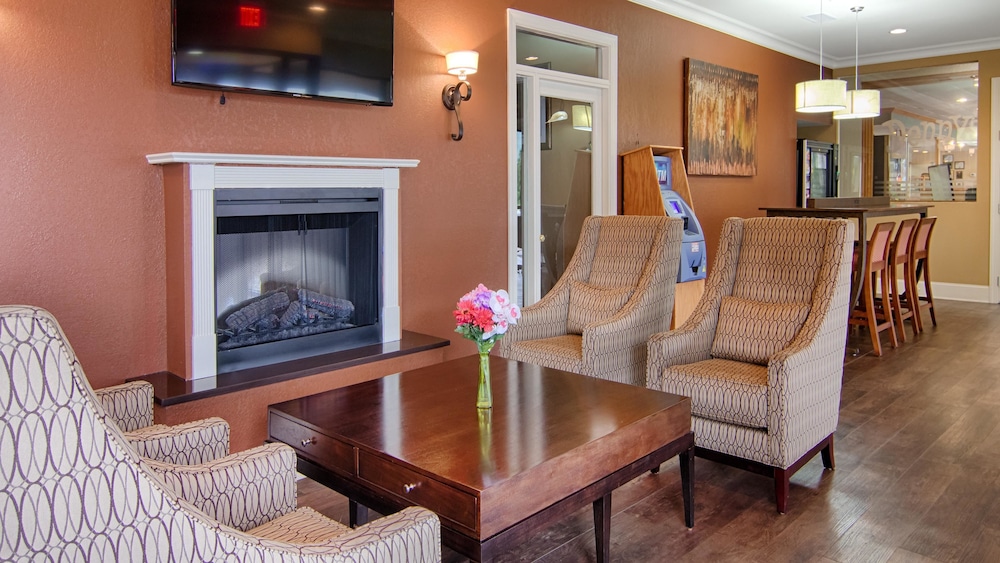 Best Western Point South 40/54