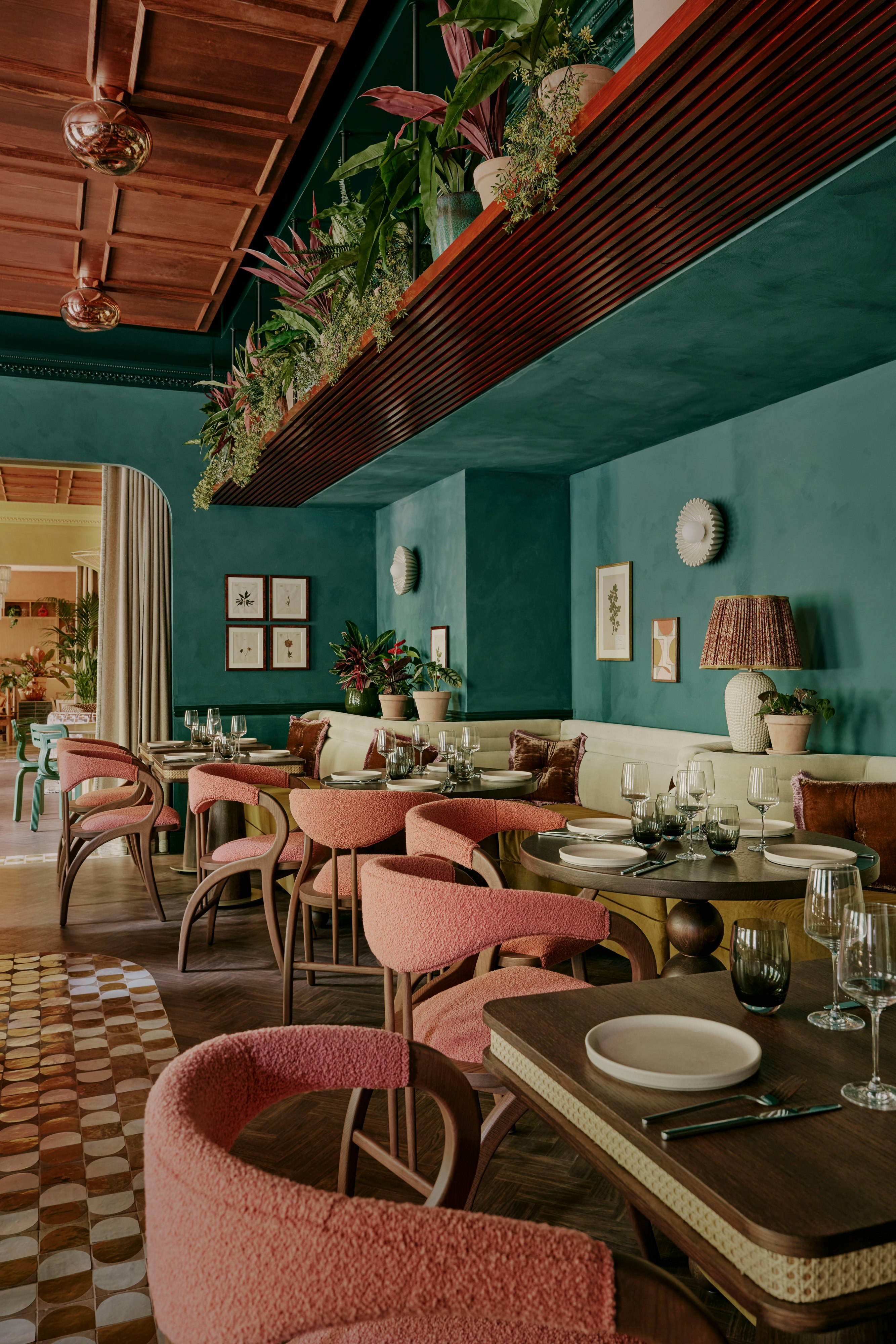 Ember Locke, Kensington 39/50