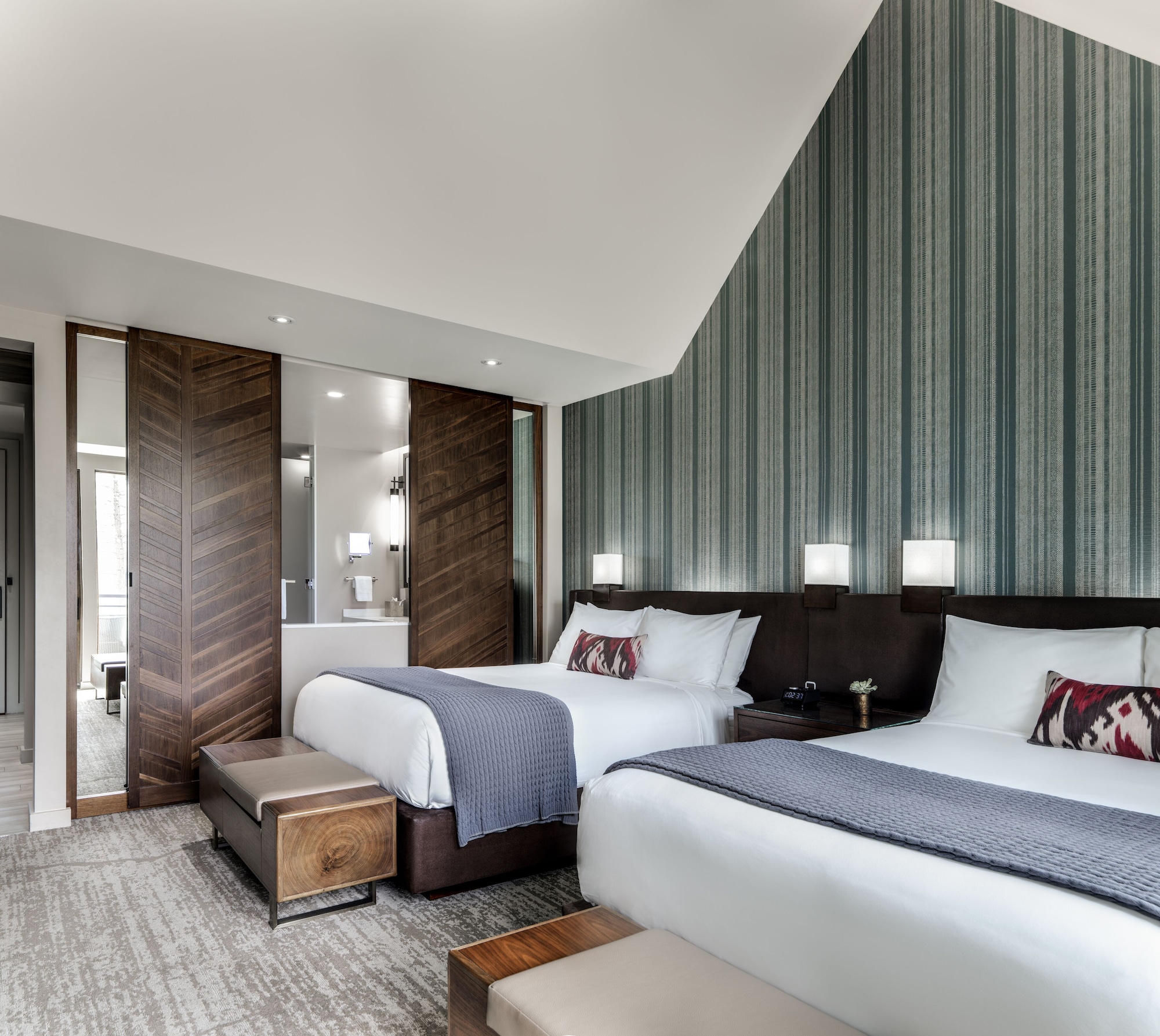 Tahoe, 2 Queen Beds