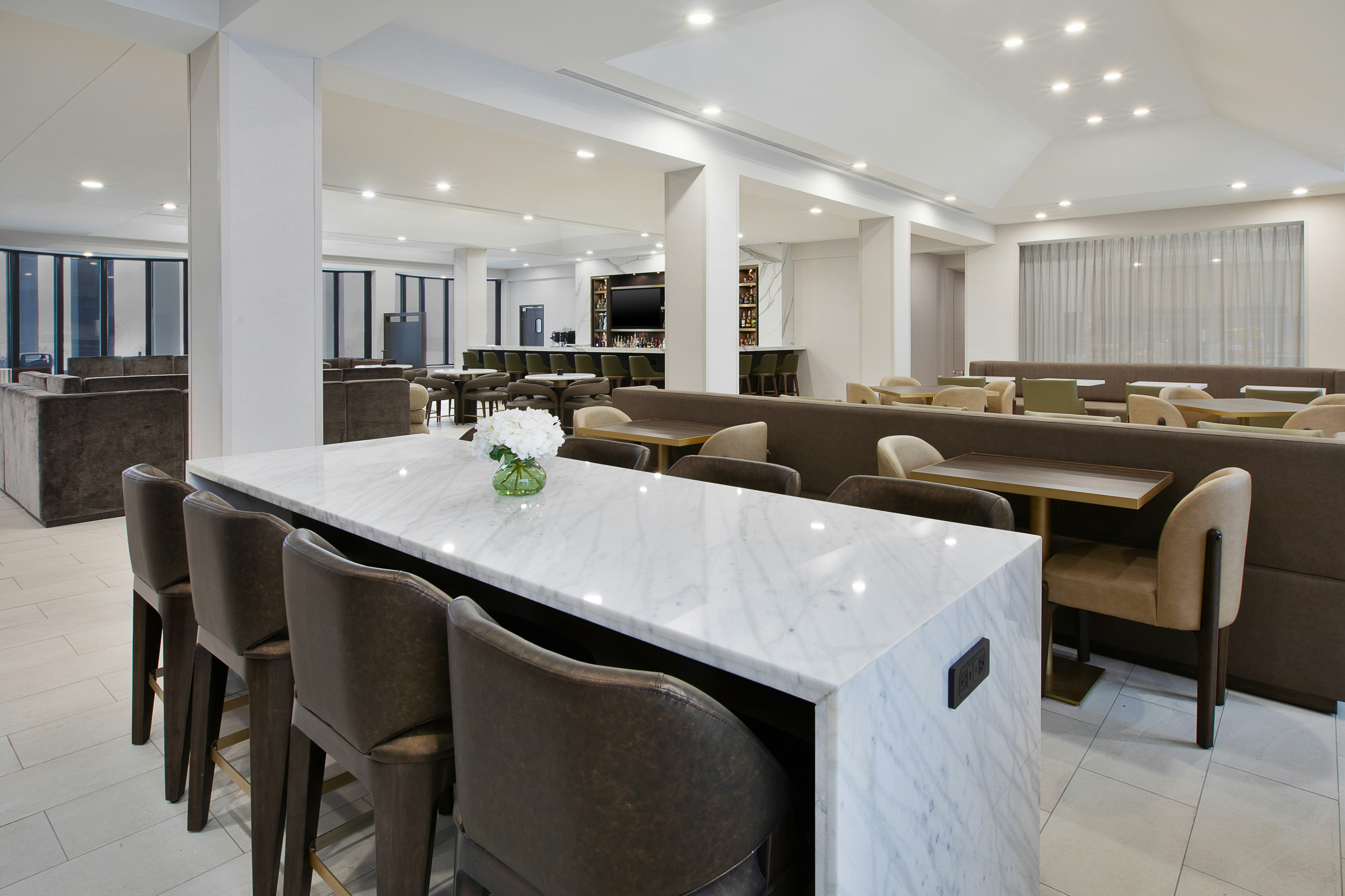 Doubletree By Hilton Detroit Novi 48/74