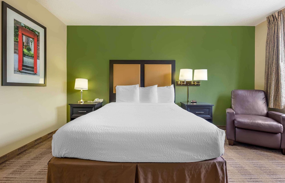 Extended Stay America Bloomington - Normal 22/48