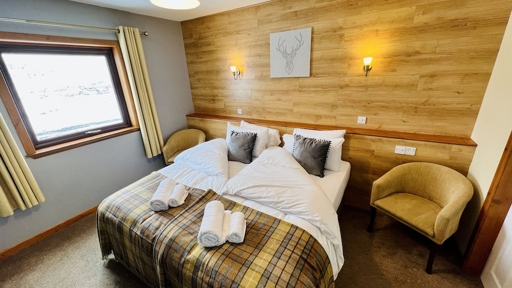 Aultguish Inn 4/50