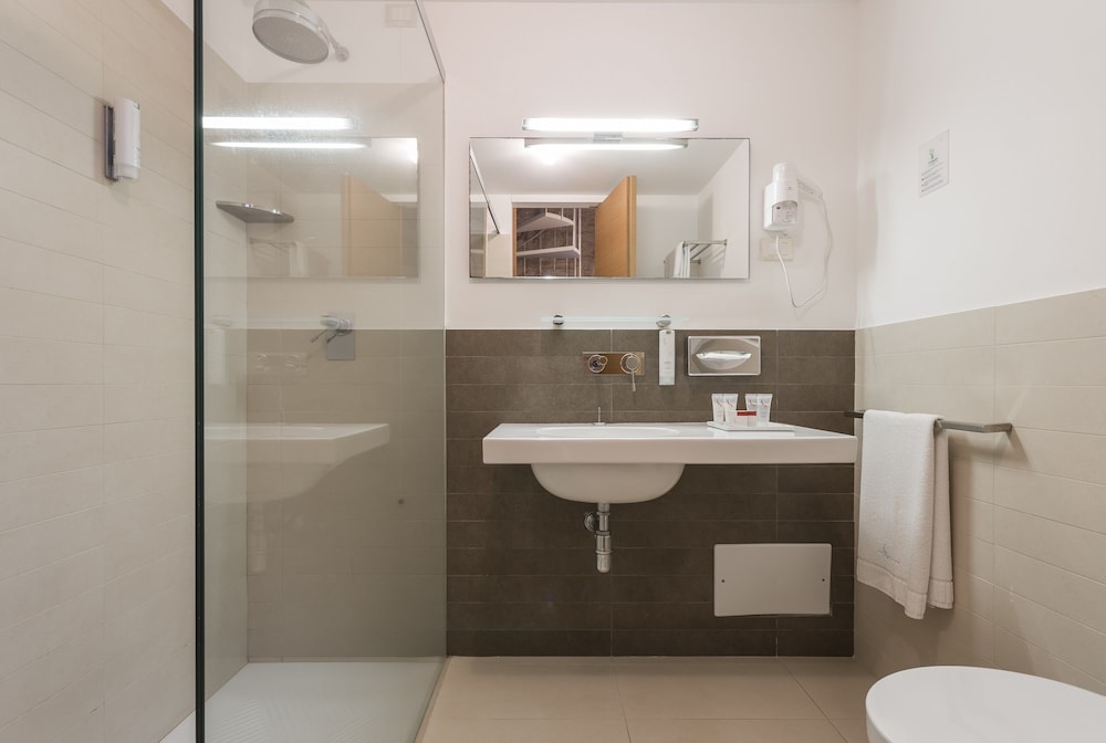 Villa Carlotta 26/53