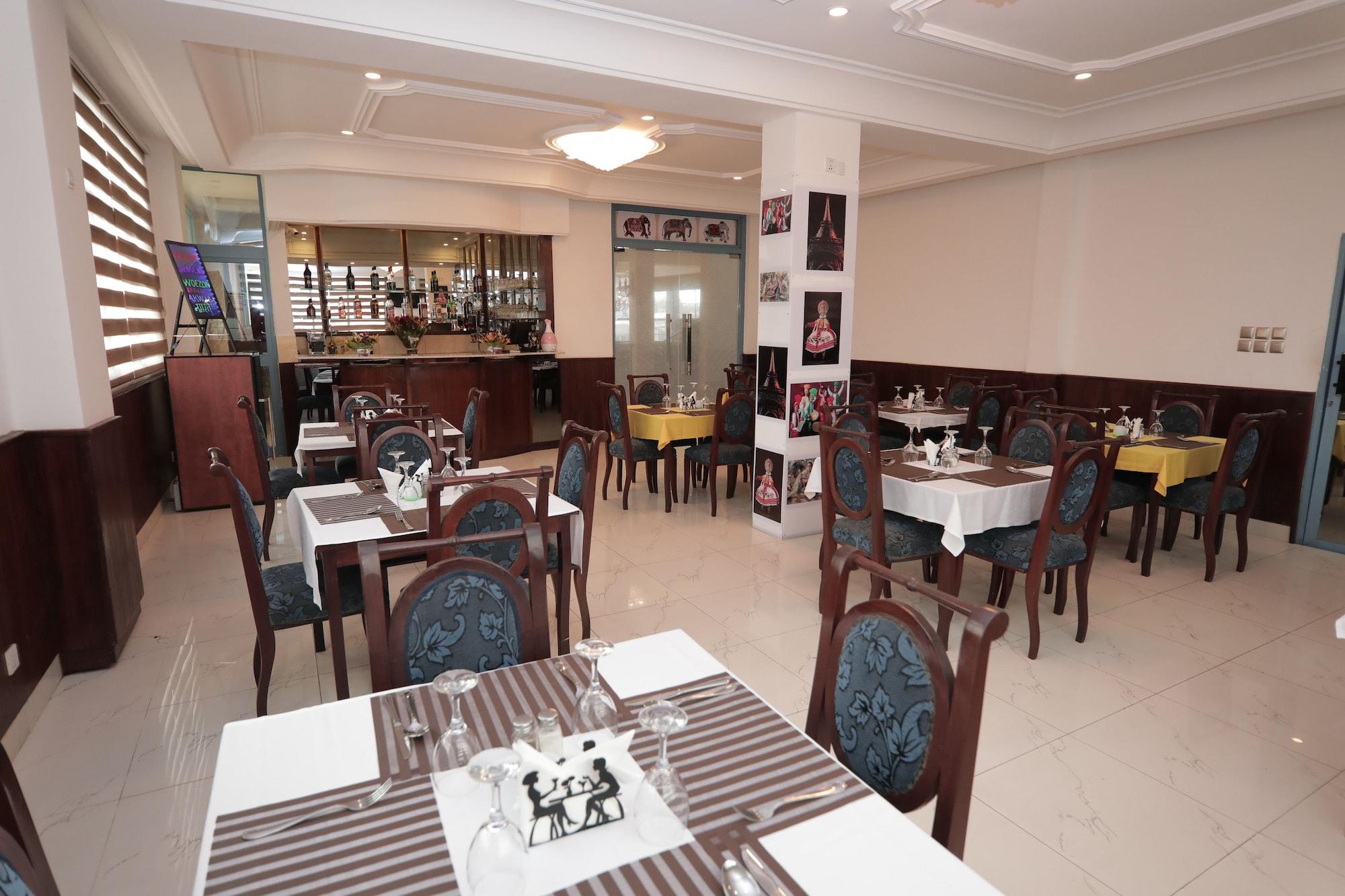 Bravia Eco Hotels 32/50