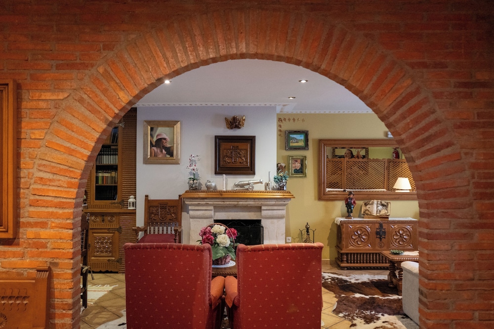 Posada Araceli 8/50