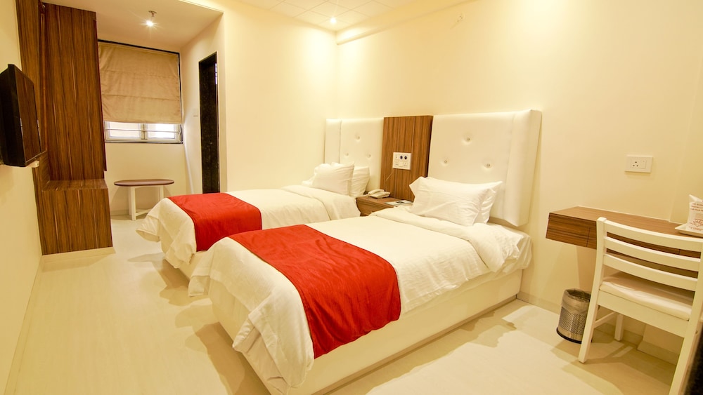 Hotel Amrta 27/58