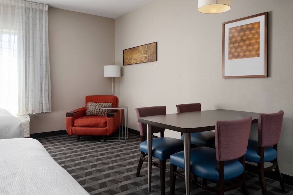 TownePlace Suites by Marriott Lafayette South 13/30