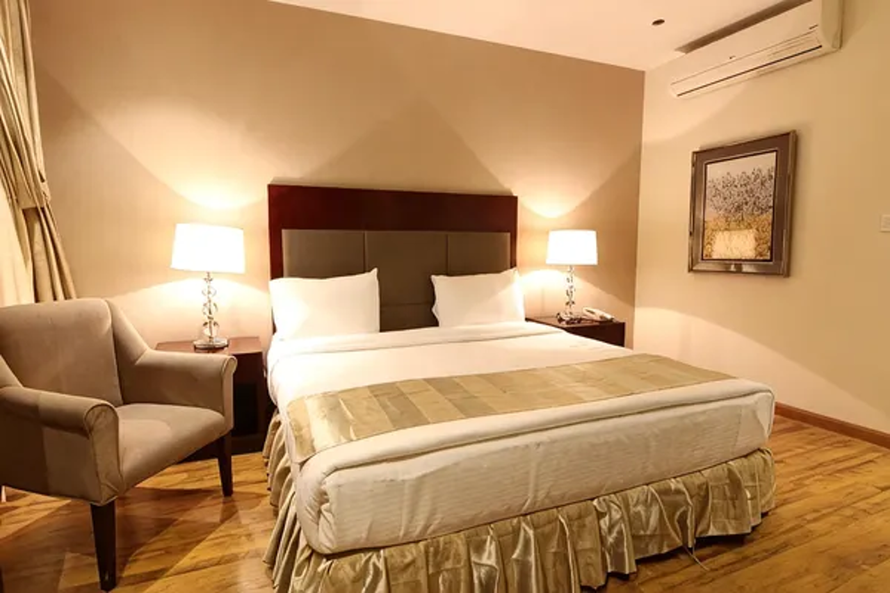 Room at Towlan Girnada, RIYADH