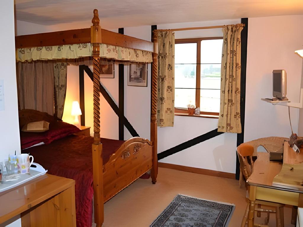Room, 4 People, Double Bed