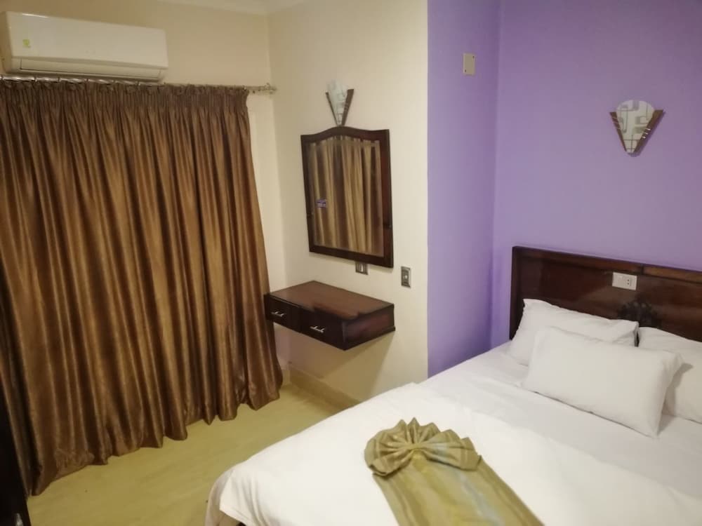 My Cairo Hotel 38/50