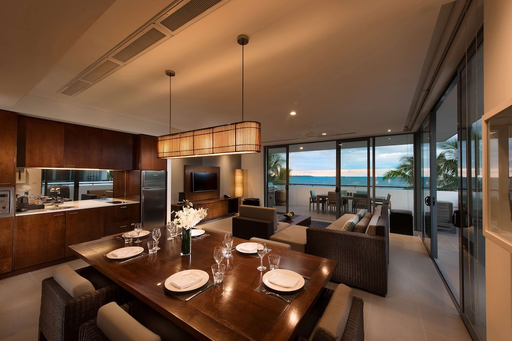 Hilton Fiji Beach Resort And Spa 52/82