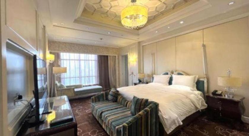 Jian Guo Hotel Yun Cheng 19/50