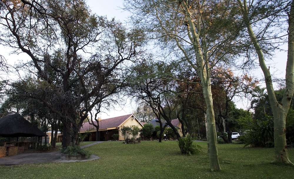 Sunbird Lodge - Guest House 40/40