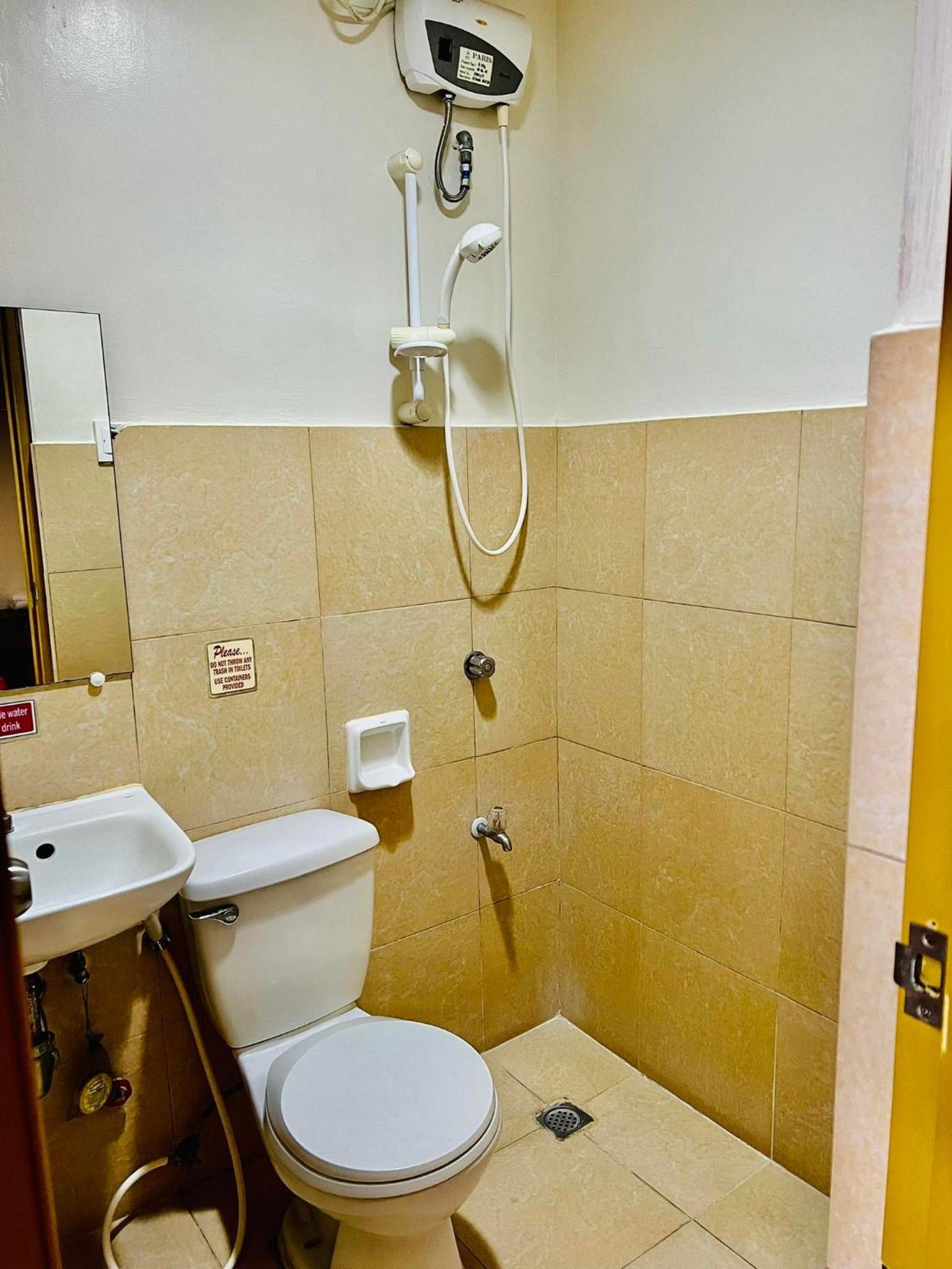 Park Avenue Residence Inn &amp; Suites 24/27