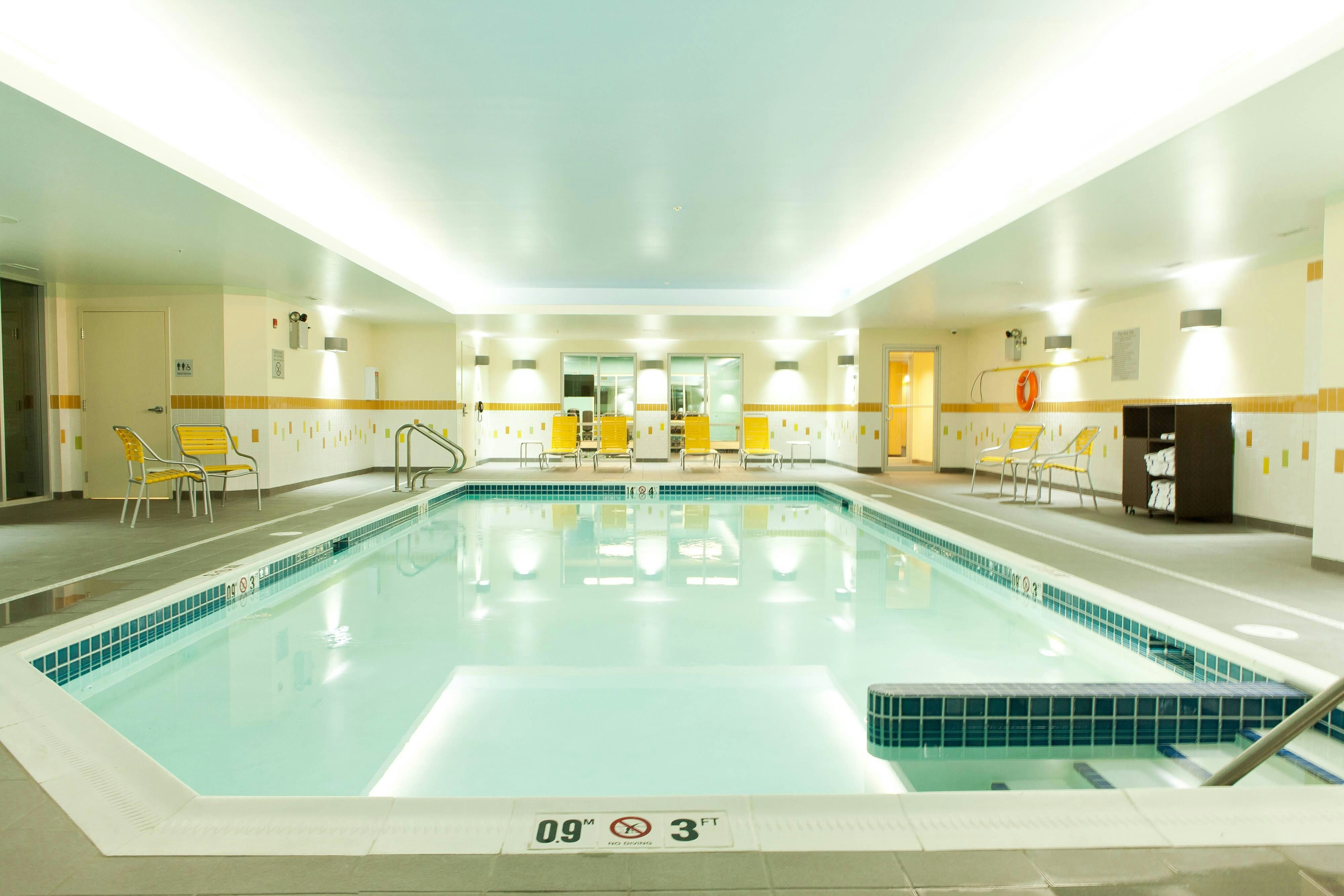 Fairfield Inn And Suites By Marriott Lethbridge 19/36