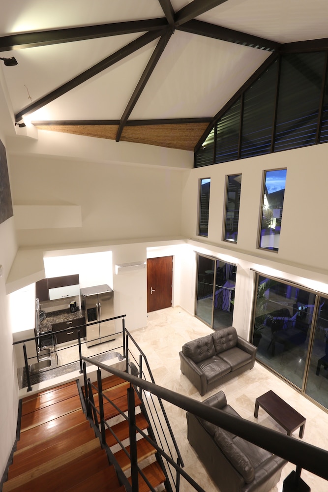 Sky Penthouses At Oceano 34/50