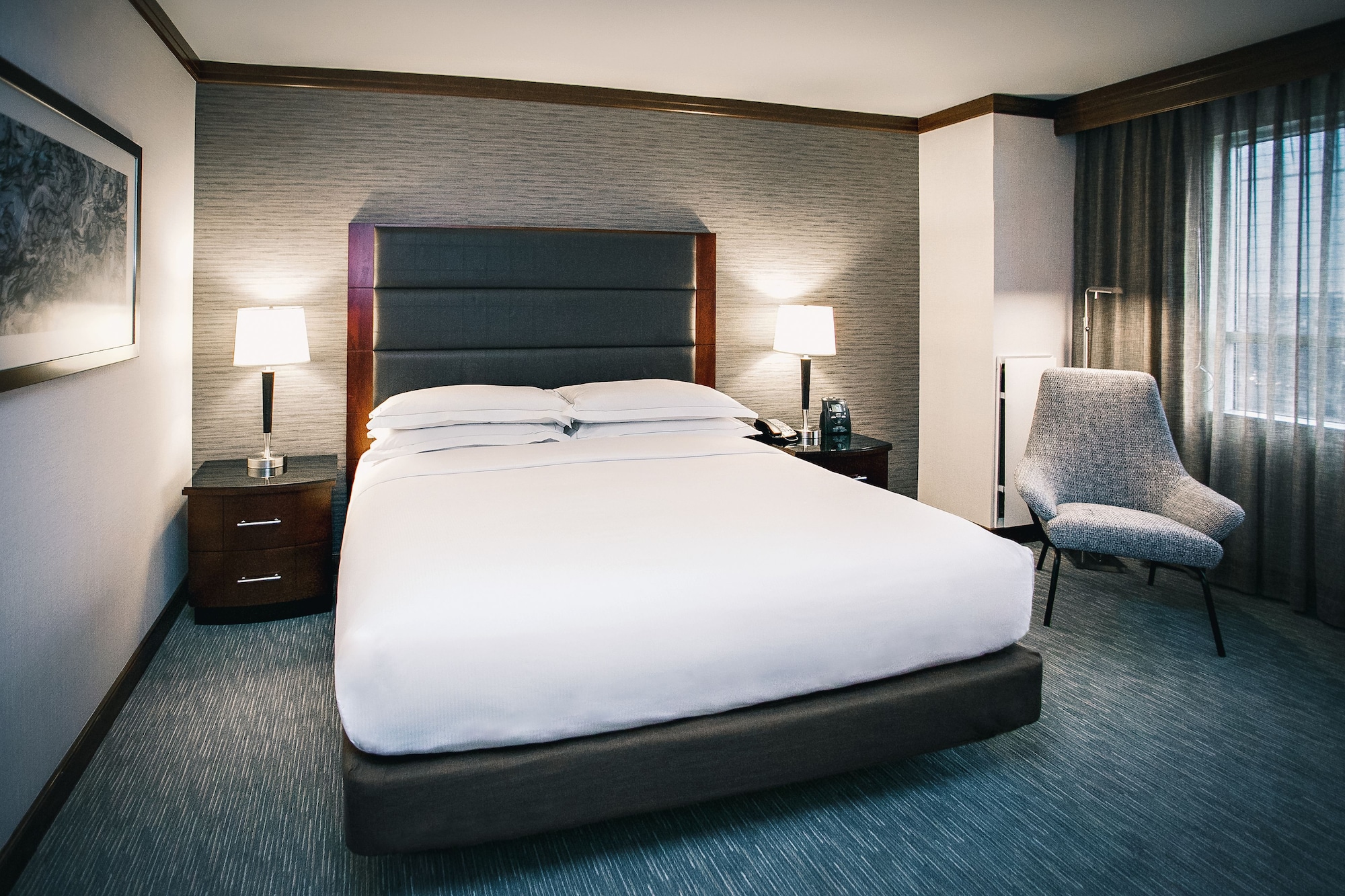 Room, King Bed, Club Lounge Access