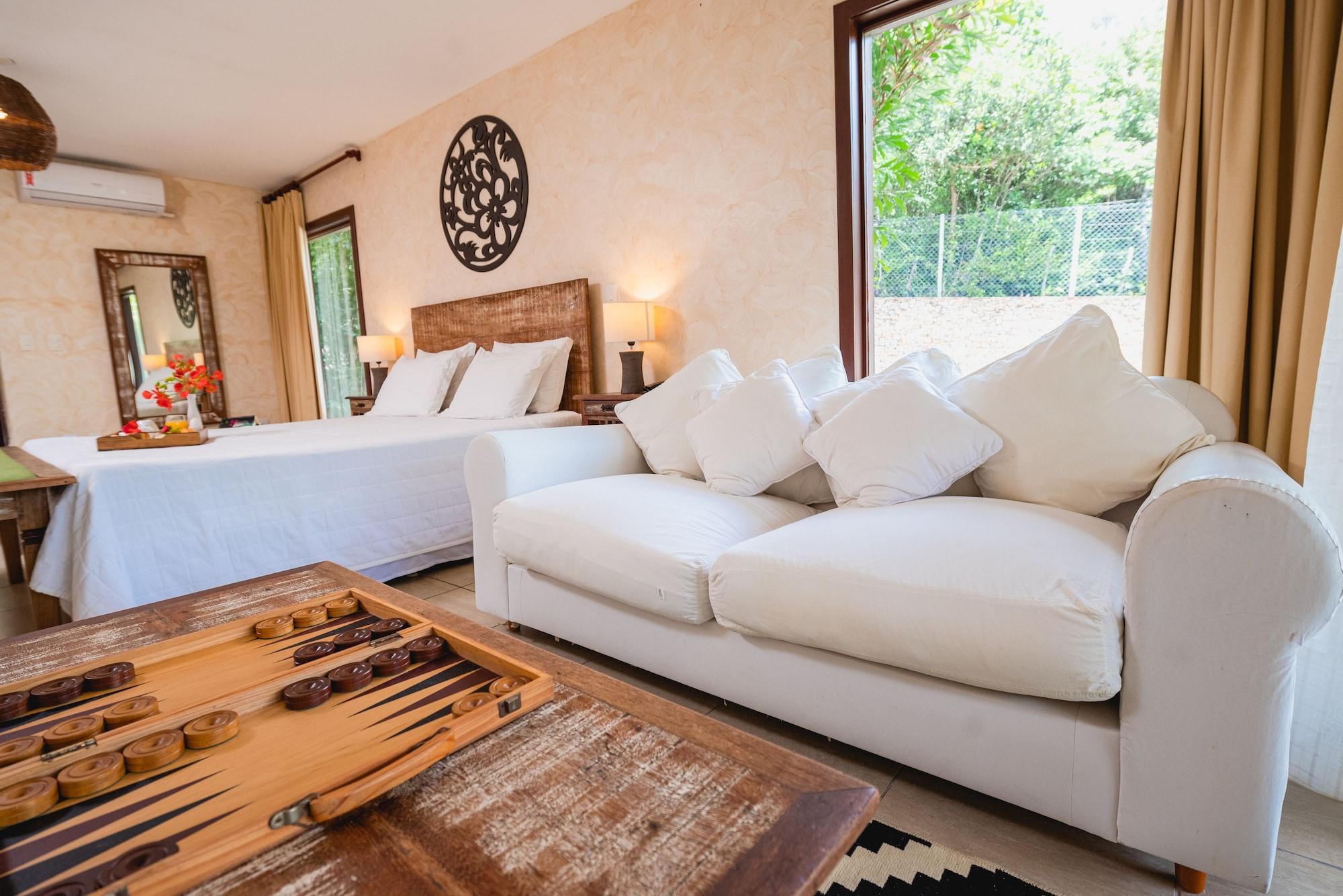 Senior, Suite, Triple, Garden View