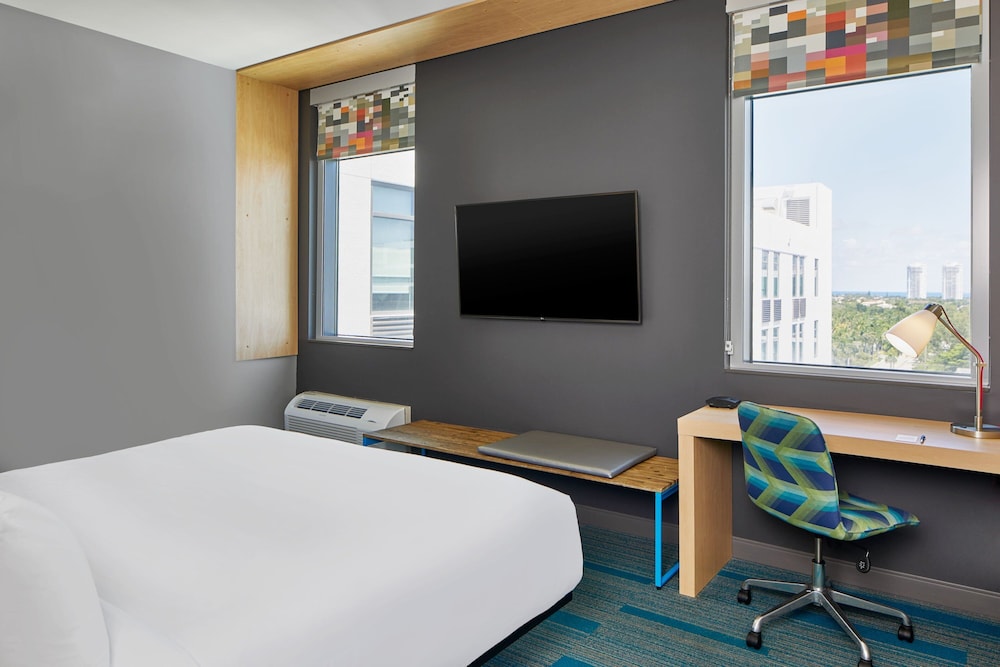 Aloft Miami Aventura 40/46