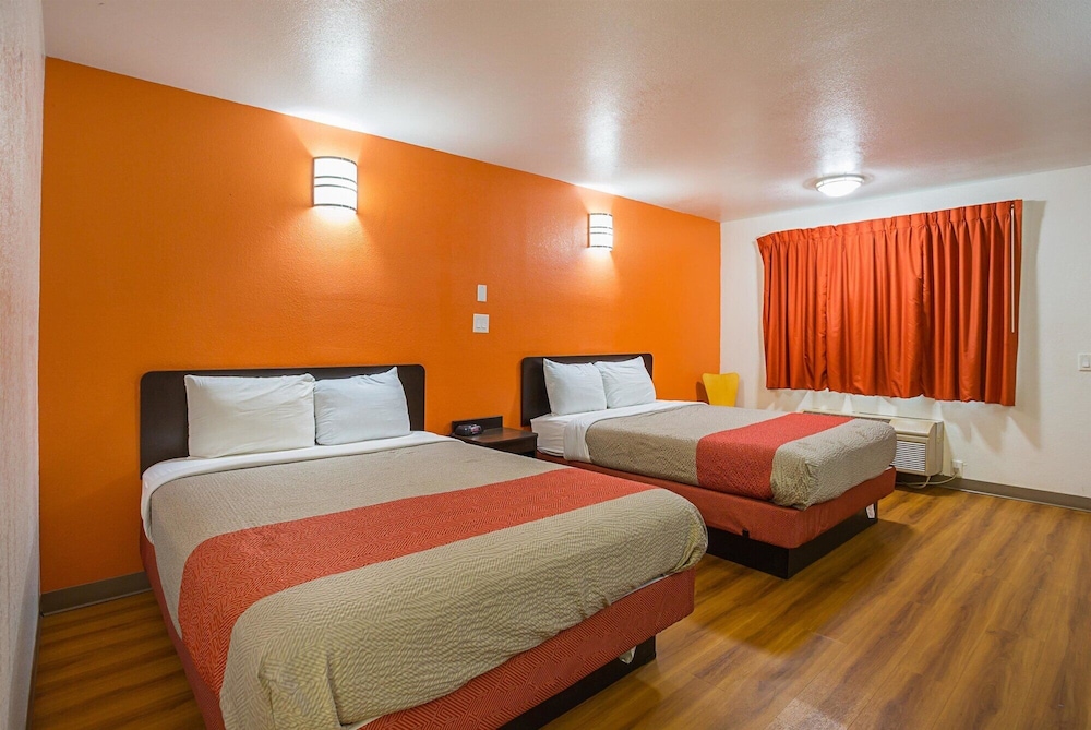 Motel6 Brinkley, AR 22/59