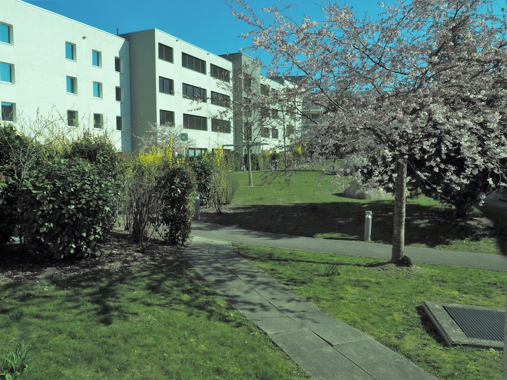 Ibis Budget Geneve Petit Lancy 62/69