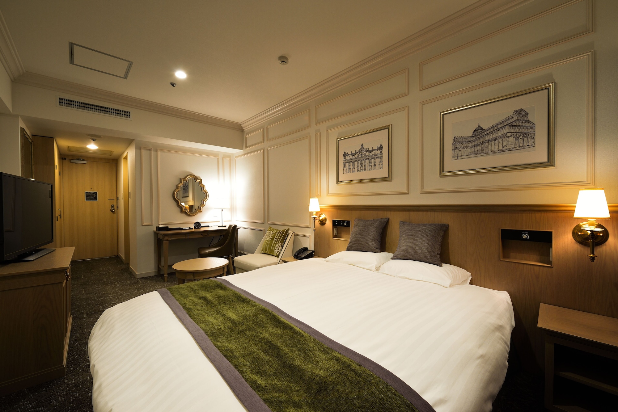 EXECUTIVE, DOUBLE BED