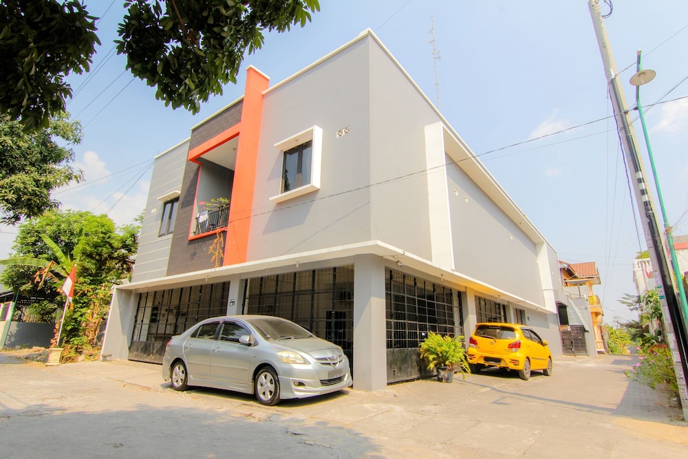 Jj House Wahid Hasyim by ZUZU 18/20